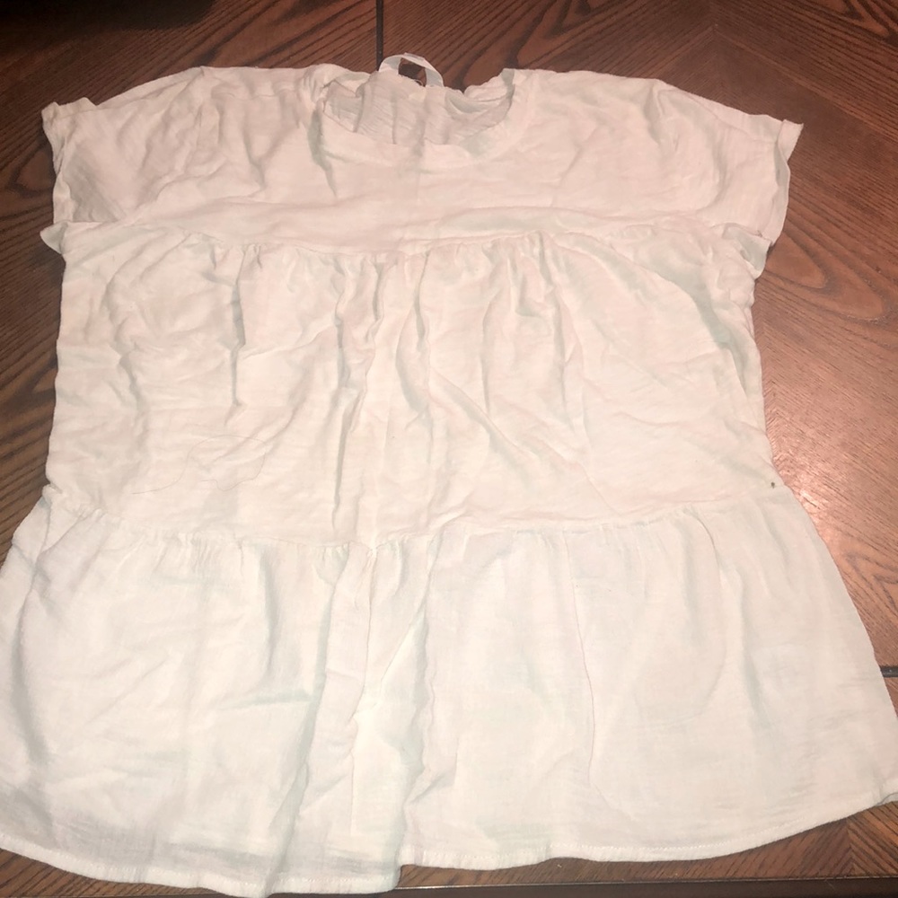 A ruffled short sleeve short